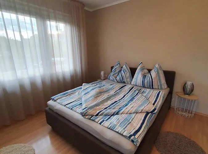 Ilike באלאטונפורד